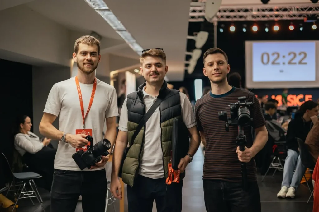 Tím ZAGX Productions s kamerami na podujatí Hack Kosice